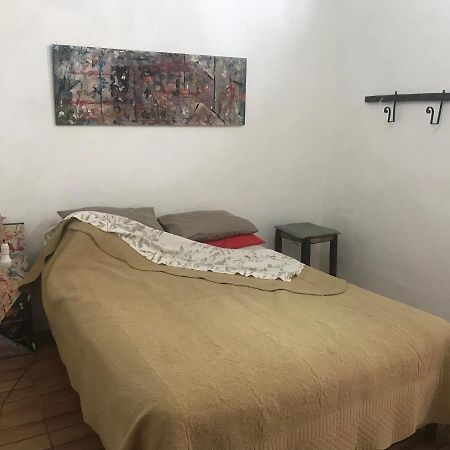 Humilde Espacio En El Corazon De 미나스 외부 사진